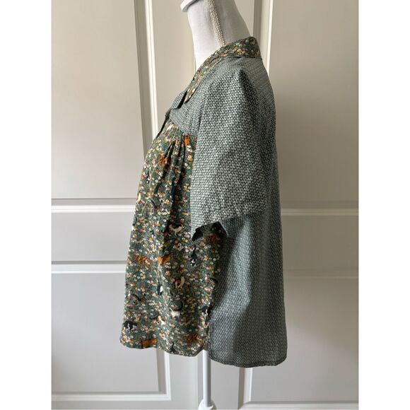 One of a Kind Jil Cappuccio Button Up Cats Top - Picture 2 of 8